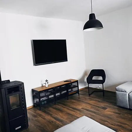 Apartman Modern Family Zara *